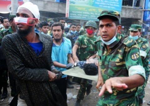 Equipes encontram 50 sobreviventes nos escombros em Bangladesh