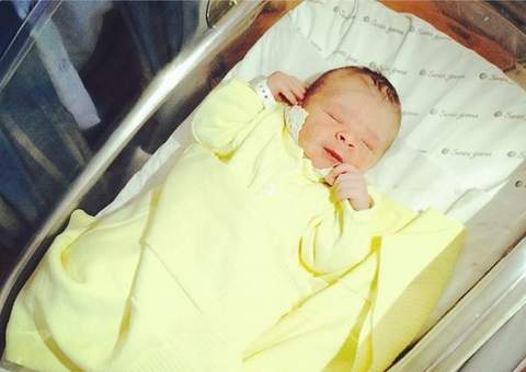 Nasce segundo bisneto de Silvio Santos