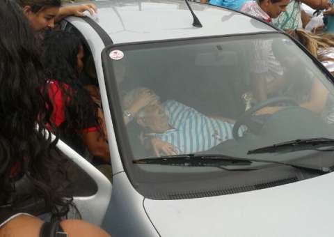 Ação de socorristas evita morte de casal ferido durante assalto