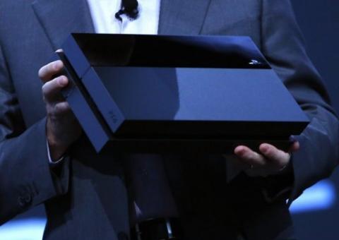 PlayStation 4: jogos, vídeos, música e televisão num só aparelho