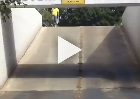 Descer da rampa do Ministério da Fazenda de skate é suicídio