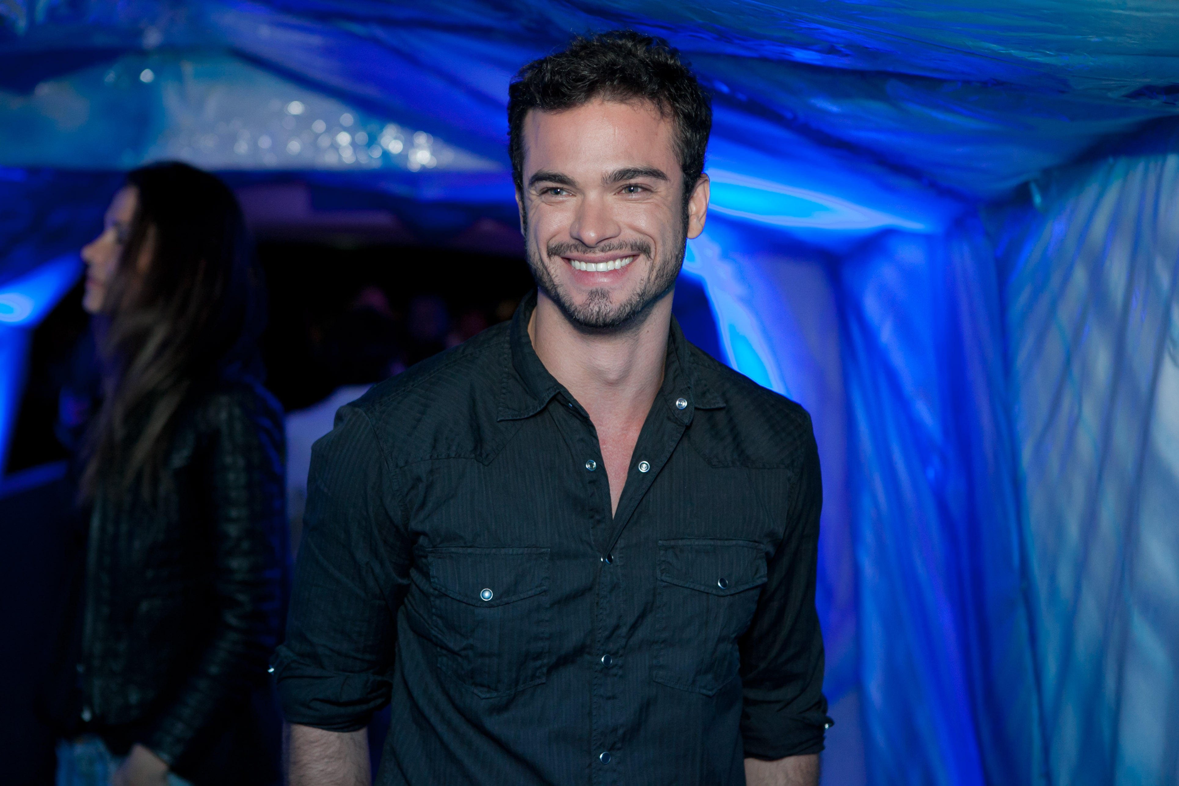 Sidney Sampaio fala sobre vida após Nakamura e afirma: "Quero casar"