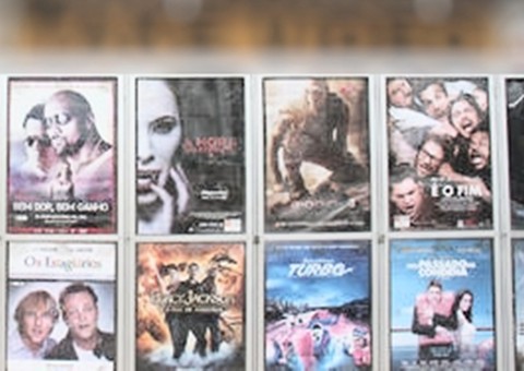  "As panteras" invadem e assaltam locadora de filmes no Parque 10 