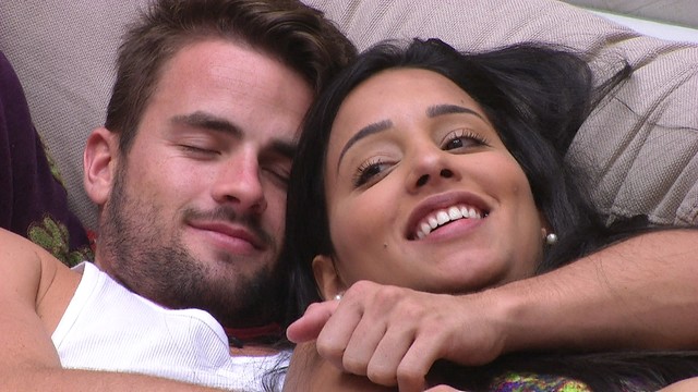 BBB 15: Talita diz que esperma de Rafael tem gosto de sorvete