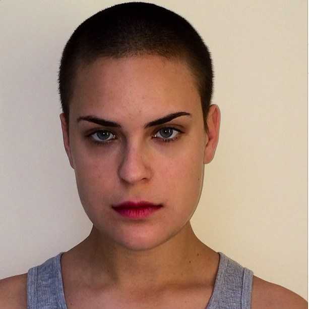 Caçula de Demi Moore e Bruce Willis assume bissexualidade