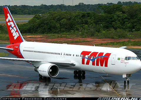 MPF-AM  pede condenação de passageiro que criou confusão em avião da Tam