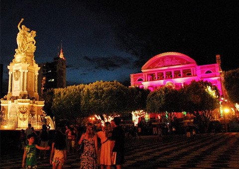 Teatro Amazonas tem apresentações grátis de música e dança