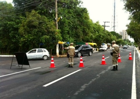 Trânsito para a Ponta Negra modificado desde às 7 horas