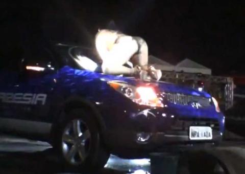 Irandubenses piraram com a morena lavando o carro este mês