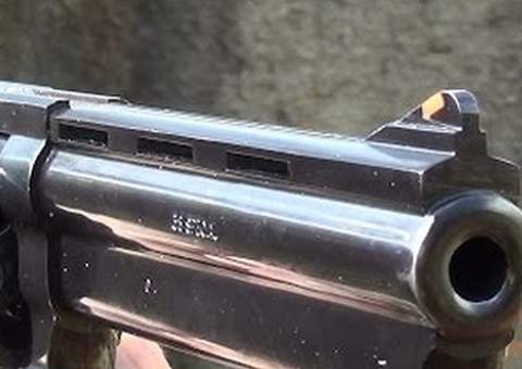 Vovó põe assaltantes para correr