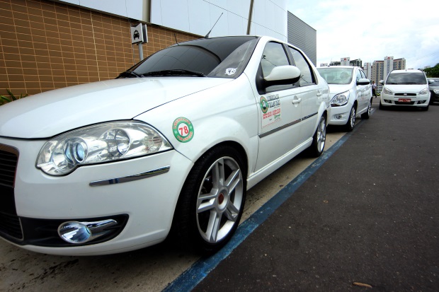 SMTU adverte: Taxistas devem ficar atentos para renovação do licenciamento