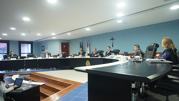 Câmaras de Beruri e Silves têm contas aprovadas