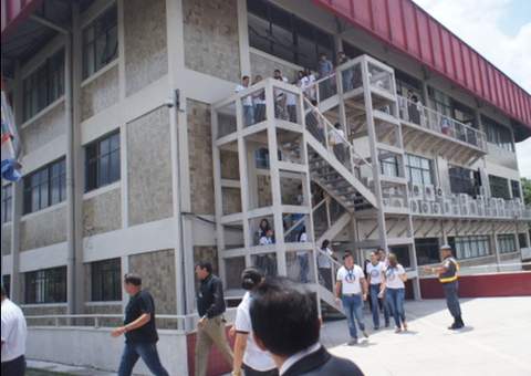 TCE faz evacuação de mais de 700 servidores