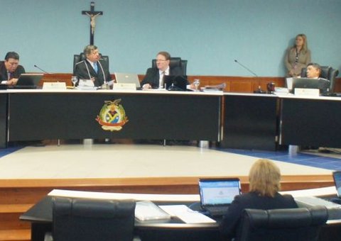 TCE julga 27 processos nesta quarta-feira