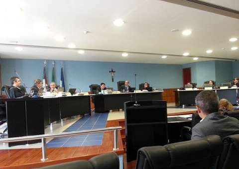 TCE julga 45 processos nesta quarta-feira