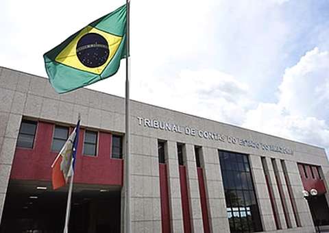 Escola de Contas do TCE promove aula inaugural