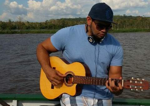 ‘O Teatro Mágico’ reconhece talento de Jorjão Pampolha