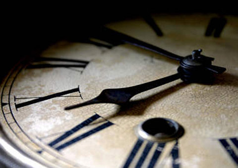 Viagem no tempo é possível, dizem físicos australiano