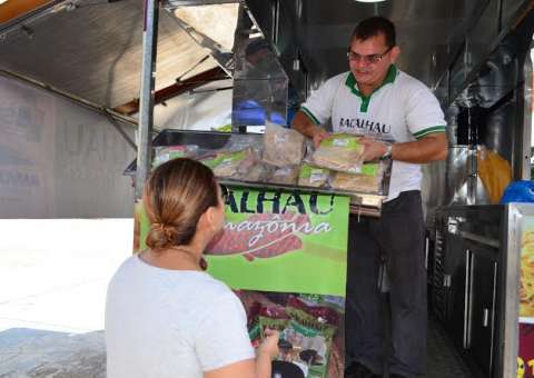  Tenda do Peixe da Sepror: Em apenas três dias, 30 toneladas de pescado foram comercializados.  