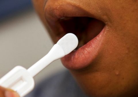 Supermercado oferece teste de HIV para clientes durante compras