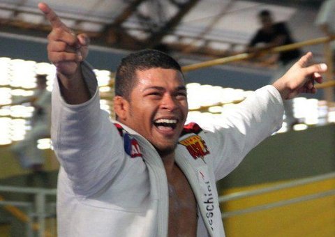 Atleta do jiu-jítsu amazonense vai competir nos Estados Unidos