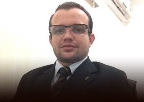 Advogado é preso acusado de vender carros roubados em Manaus