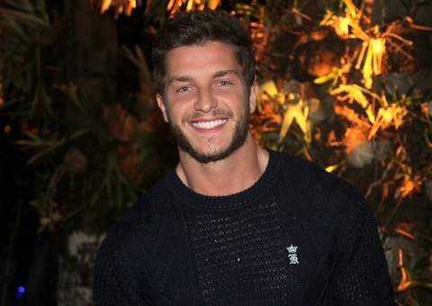 Após fim de namoro, Klebber Toledo diz que não virou amigo de Marina Ruy Barbosa