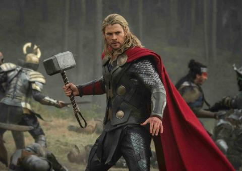 Confira dois novos vídeos de "Thor 2: O Mundo Sombrio"