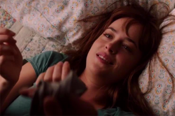 Vômito, gritos e sangue durante exibição de '50 tons de cinza'