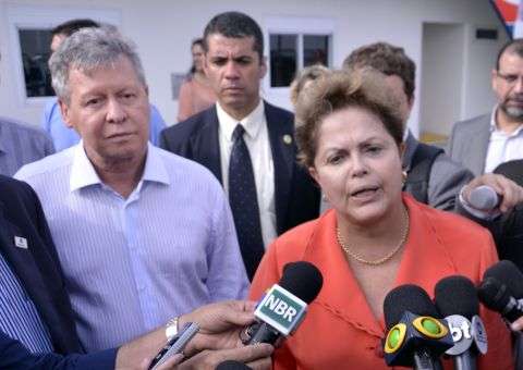 Artur pede verbas a Dilma para restaurar patrimônio histórico e mobilidade