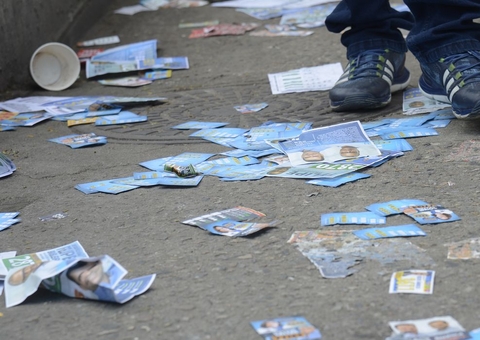 Atos de campanha eleitoral são proibidos neste domingo; veja como denunciar