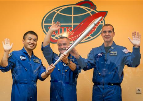 Tocha olímpica chega à Estação Espacial Internacional