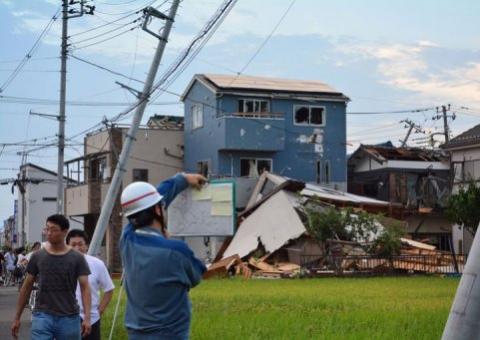 Tornado fere 60 pessoas no Japão