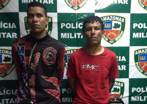 No Coroado, homens são presos com 1070 trouxinhas de drogas