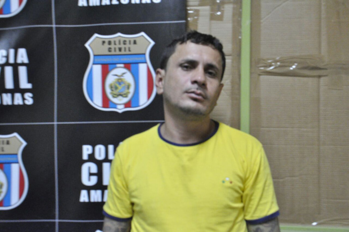  Equipe do Denarc prende homem denunciado por comercializar drogas