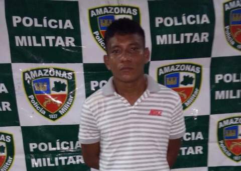 No Amazonino Mendes, Força Tática prende homem traficando cocaína