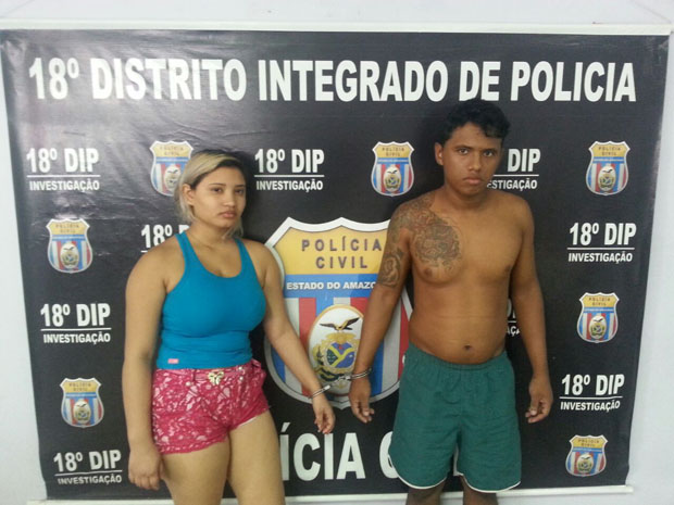Casal é preso por porte de arma e munições