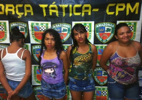 Força prende mulheres traficando no Morro da Liberdade