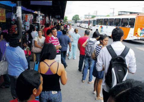 Projeto de Lei assegura acesso preferencial nos terminais de ônibus
