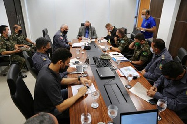 TRE Amazonas e forças de segurança fazem reunião para planejar eleições
