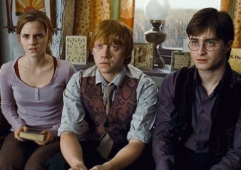  J.K. Rowling revela que Hermione deveria ter ficado com Harry Potter ao invés de Rony