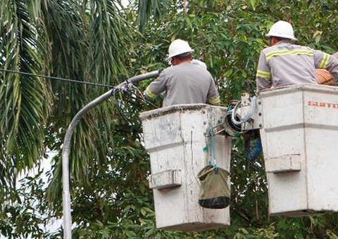 Roubo de materiais de iluminação dá prejuízo de R$ 100 mil/mês