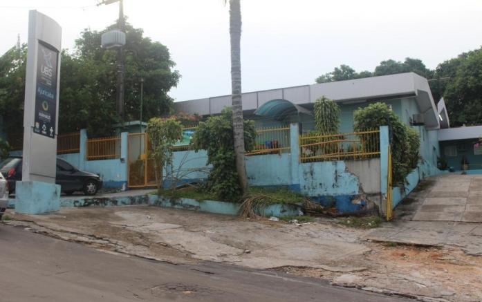 Assaltantes fazem arrastão na UBS da Redenção