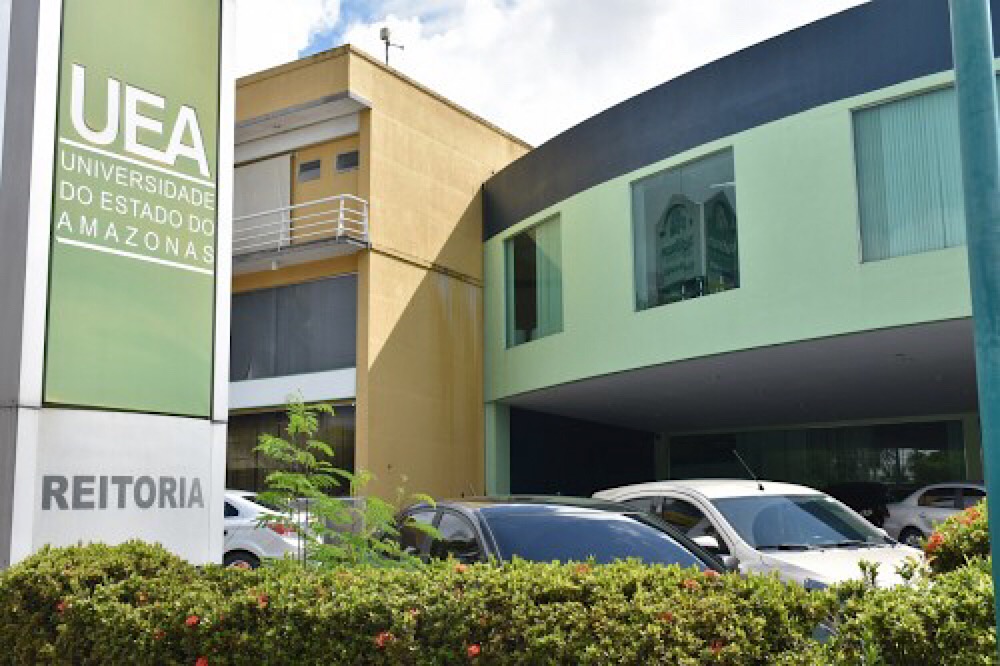 UEA abre inscrições para cursos de idiomas 