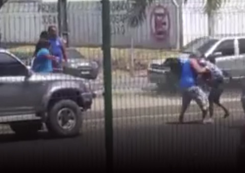 UFC Manaus: Desentendimento no trânsito termina em pancadaria na frente de Shopping