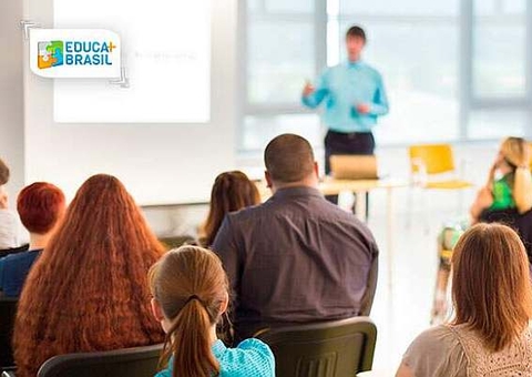 Bolsa Universidade tem progressão automática em Manaus