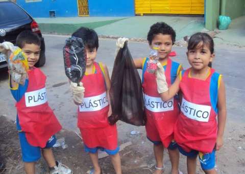 Crianças concorrem a prêmio de cidadania