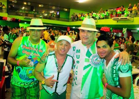 Bicampeã do Carnaval Amazonense comemora 34 anos