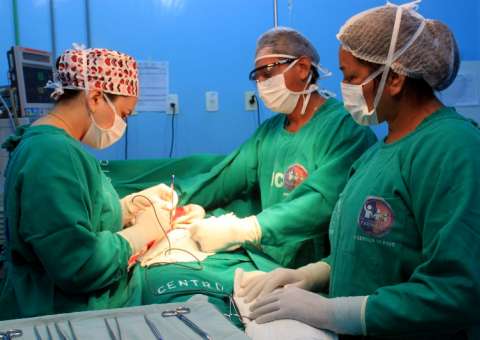Mutirão de cirurgia eletiva da Prefeitura e Governo beneficia 80 pessoas em Parintins