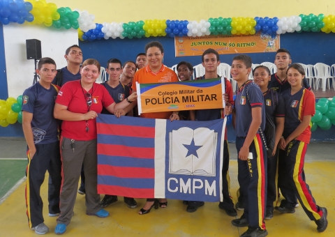 Mobilizando mais 1,5 mil estudantes, Seduc promove jogos escolares da zona centro-sul de Manaus